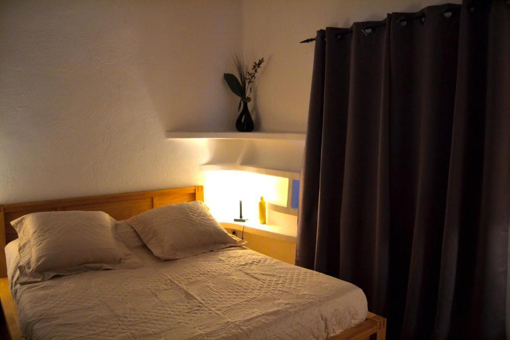 Auberge D'Anais Entrechaux Dış mekan fotoğraf